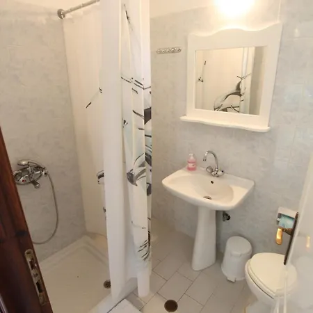 Apartment Archontiko Driani *